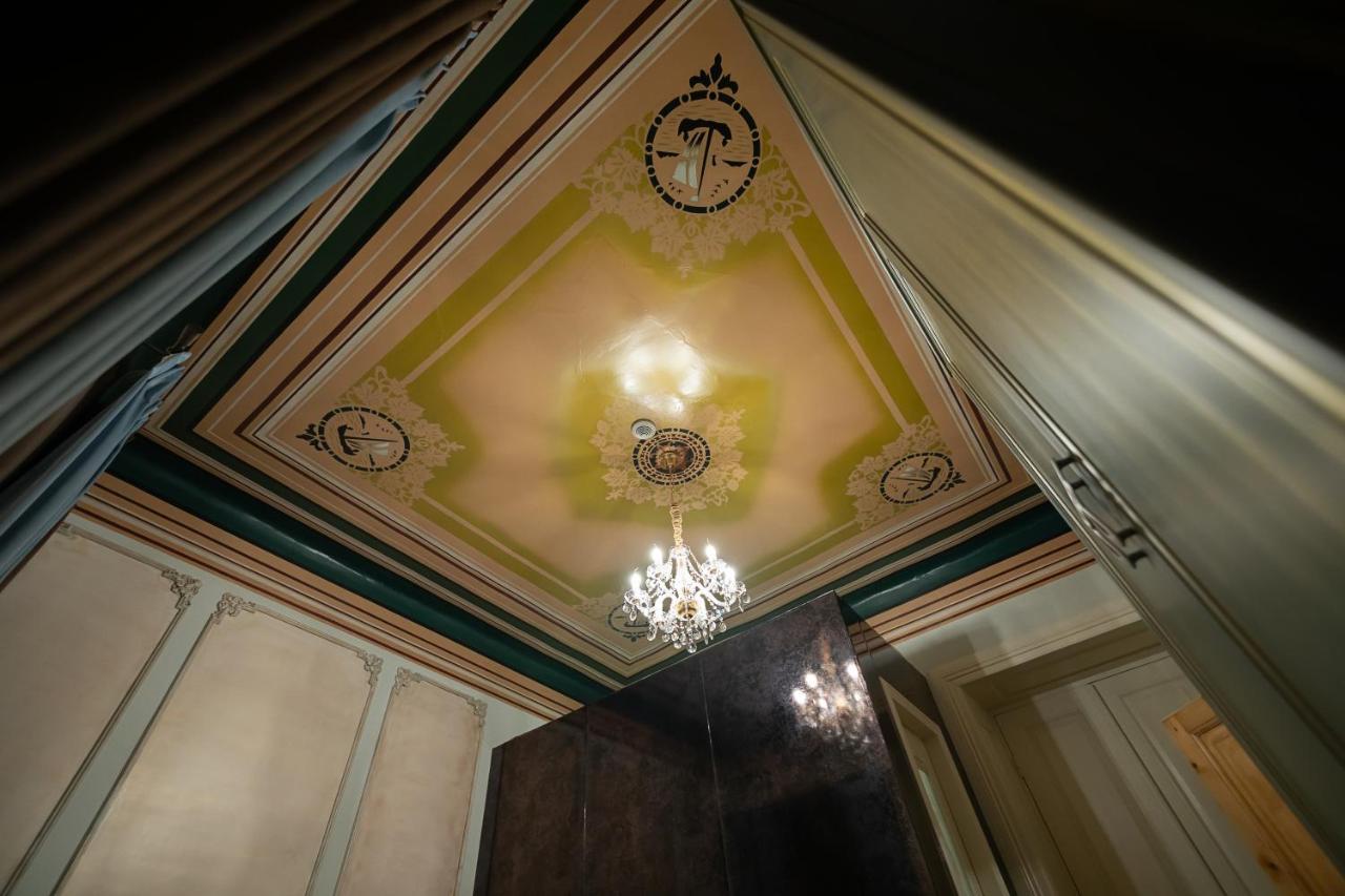 Tresor Art Boutique Hotel Корча Екстериор снимка