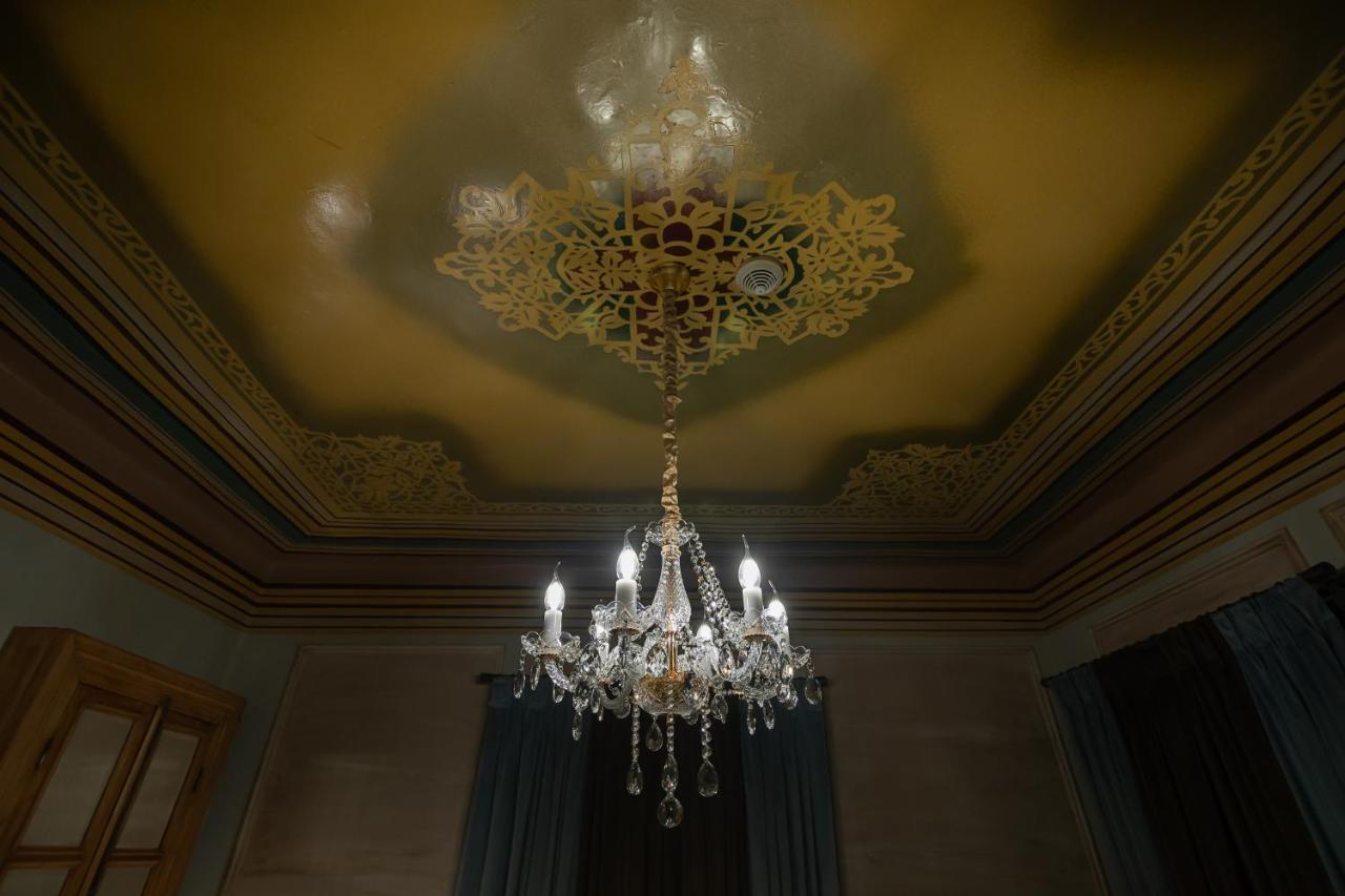 Tresor Art Boutique Hotel Корча Екстериор снимка