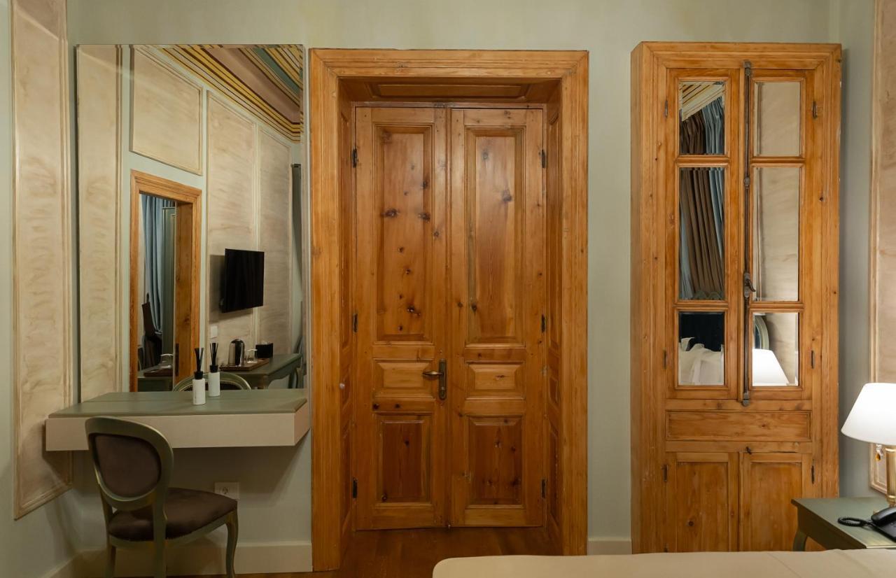 Tresor Art Boutique Hotel Корча Екстериор снимка