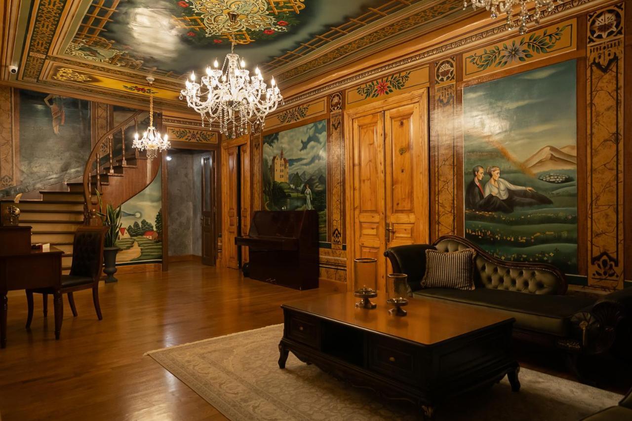 Tresor Art Boutique Hotel Корча Екстериор снимка