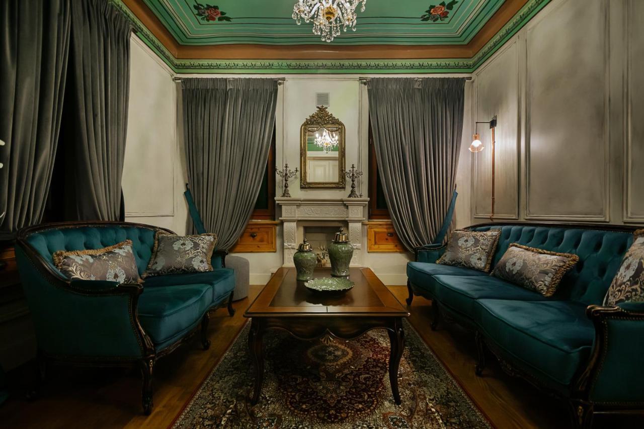 Tresor Art Boutique Hotel Корча Екстериор снимка